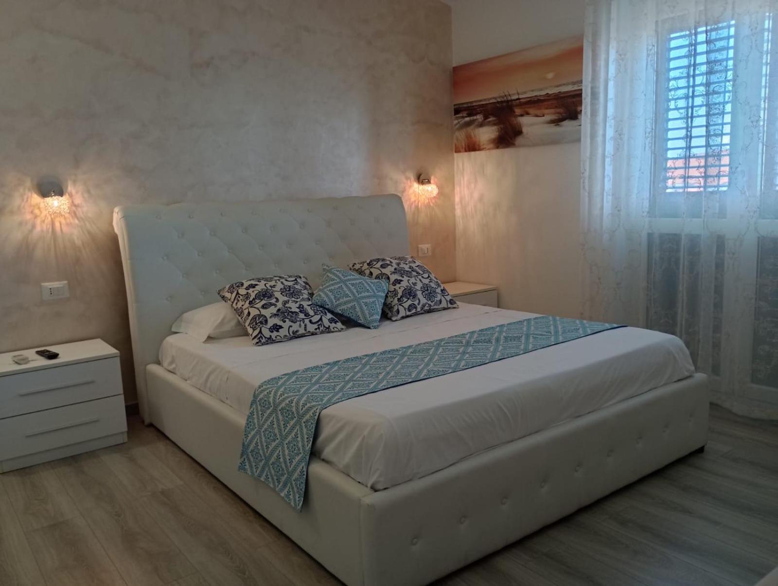 Viola Di Mare Rooms And Parking Termoli Eksteriør billede